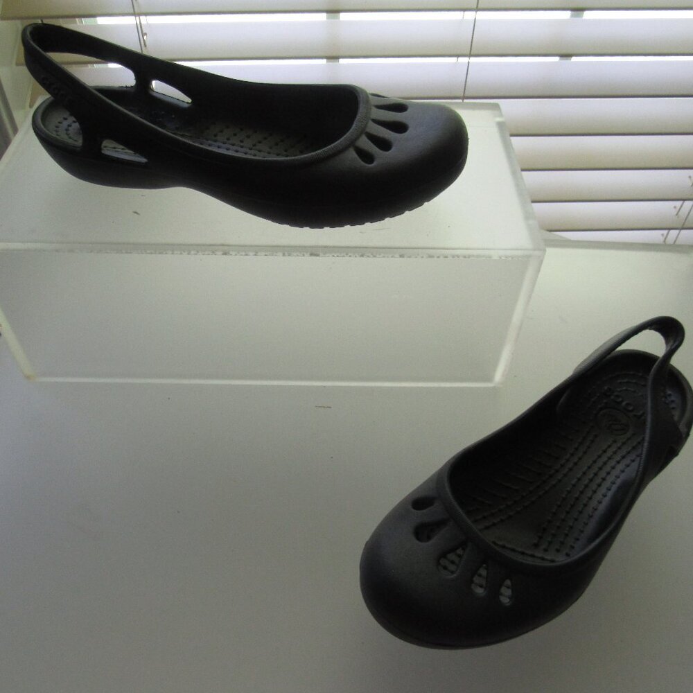 CROCS Slingback Black Ballet Flats – Women’s US 6 * Casual Minimalist Slip-On - Picture 2 of 8